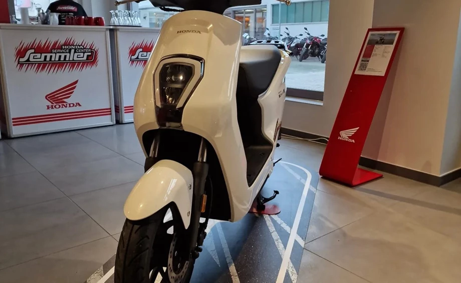 Honda Semmler - VIP EVENT 2023 "NEUHEITEN 2024" Bild 4: Honda Semmler - VIP EVENT 2023 "NEUHEITEN 2024"