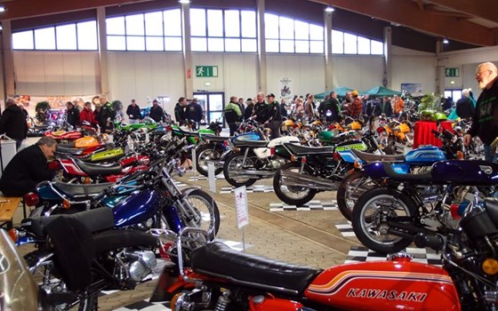 Royal Enfield bei der Technorama Kassel. - Bild 9