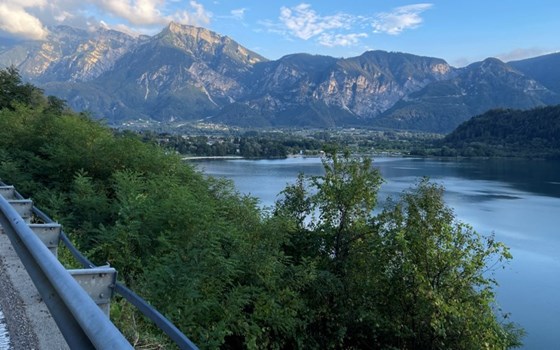 Laghi & Monti: Seen und Berge - Fahrerlebnisse an den Oberitalienischen Seen - Bild 2