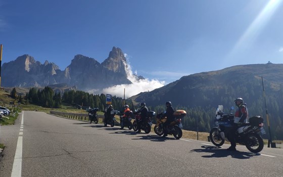 Laghi & Monti: Seen und Berge - Fahrerlebnisse an den Oberitalienischen Seen - Bild 3