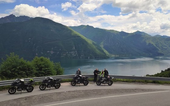 Laghi & Monti: Seen und Berge - Fahrerlebnisse an den Oberitalienischen Seen - Bild 6