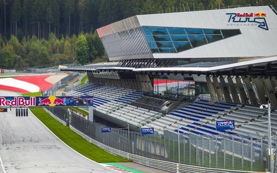 PEPA-BIKES RENNTRAINING REDBULL RING  - Bild 2