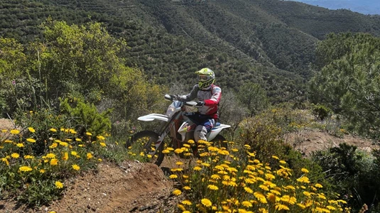 Winterflucht: Endurofahren in Andalusien - inkl. Mietbike Winterflucht: Endurofahren in Andalusien - inkl. Mietbike