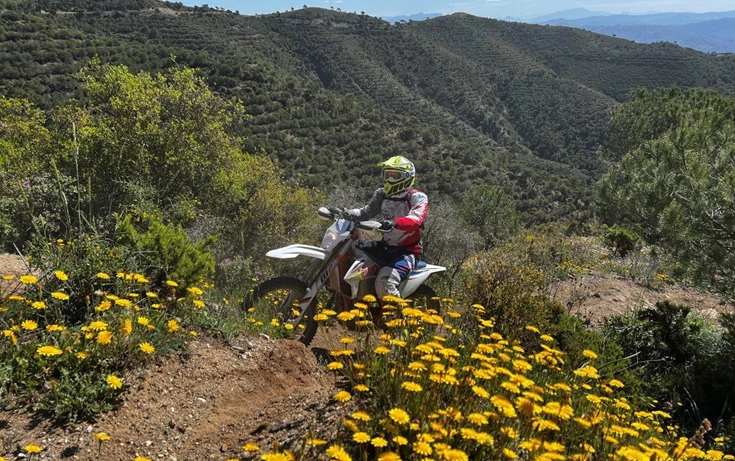 Winterflucht: Endurofahren in Andalusien - inkl. Mietbike Winterflucht: Endurofahren in Andalusien - inkl. Mietbike
