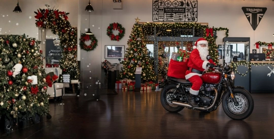 🎄 Adventszeit & Nikolaus Day Sale bei Triumph Frankfurt Nord 🎅