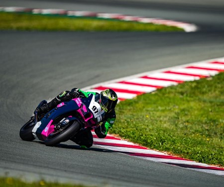 Motorrad Termin Rennstrecken Training mit Triple MMM Most