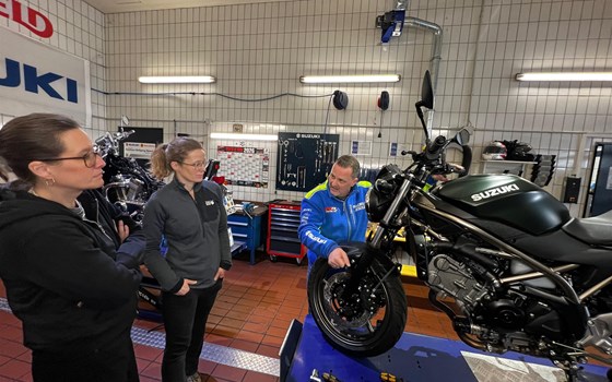  Basic Schrauber-Workshop für Bikerinnen - Bild 14