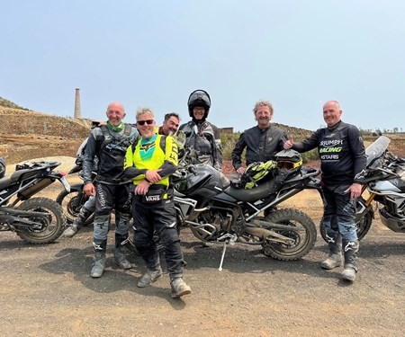 Motorrad Termin Triumph: quer durch Portugal  off/onroad-Mix: 50/50 