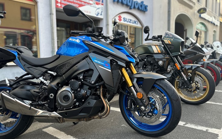 After Work Tour April 2026