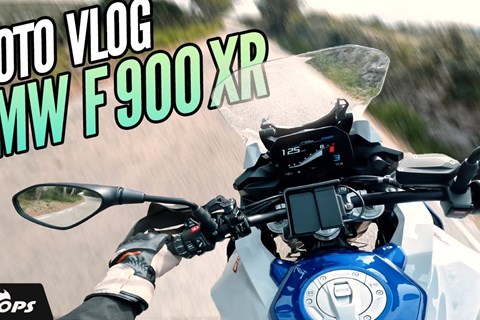 Erstkontakt mit der kleinen XR! BMW F 900 XR 2025 MotoVlog