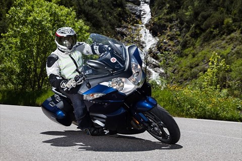 Triumph Trophy SE - Test in den Alpen