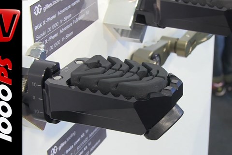 gilles.tooling | Verstellbare Fussrastenanlage für Enduros 2015