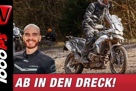 James Bond Stunt Rider inklusive! Ein Tag als Gast der Triumph Adventure Experience!