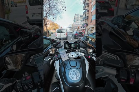 Mit 300kg durch die Großstadt ! #bmwr1300rt #bmwmotorrad