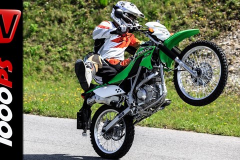 Kawasaki KLX 150 L 2014 - Test, Action, Stunts, Crash