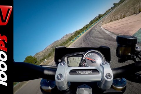 Triumph Speed Triple 2016 | Onboard + Sound