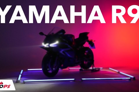 Sie ist da: Yamaha R9! Wird sie DAS Supersport Motorrad 2025?