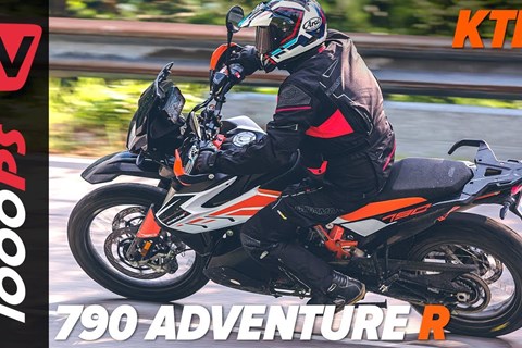 KTM 790 Adventure R im großen Reise Enduro Vergleich 2020
