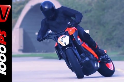 ☆Actionvideo☆ KTM 1290 Super Duke R Prototype ☆Real Driving Scenes☆