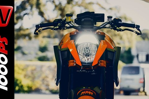 KTM 1290 Super Duke R -192HP Racing Edition | Onboard @Ascari Racetrack