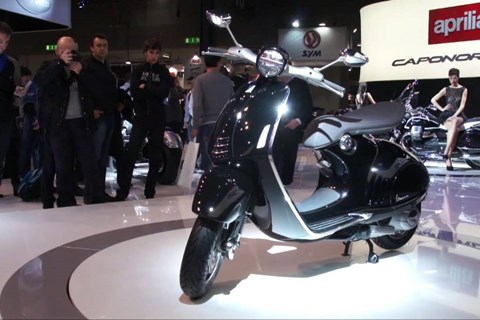 Premiere Vespa 946 - neuer Roller 2013