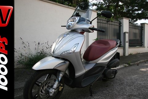 2015 | Piaggio Beverly 350 Sport Touring Test | 300er Roller Testserie