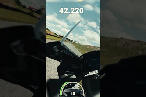 Aprilia RSV4 Bestzeit auf unserer Testrecke ! #aprilia #bestzeit