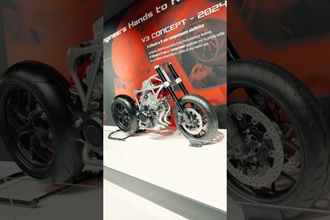 Hondas neuer V3 mit E-Kompressor ! #hondav3 #honda