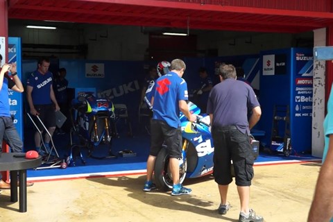 Suzuki MotoGP Bike 2015 Start-Up Sound
