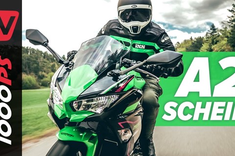 Das ultimative A2 Führerschein Info-Video: Drossel, Versicherung, Kosten