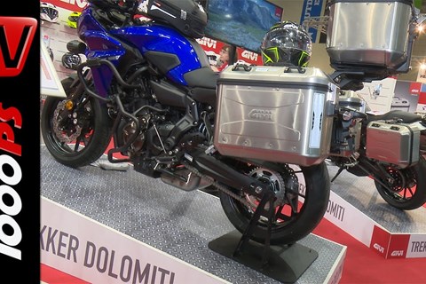 GIVI - Gepäcksystem Trekker Dolomiti und Helm X-Fiber 40.5 2017 - Preise- Verfügbarkeit