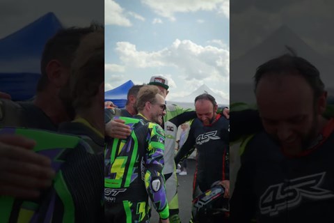 4h Rennen auf 125er Bikes?? #shorts #motorrad