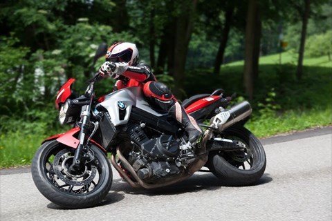 BMW F800R - Nakedbike Test