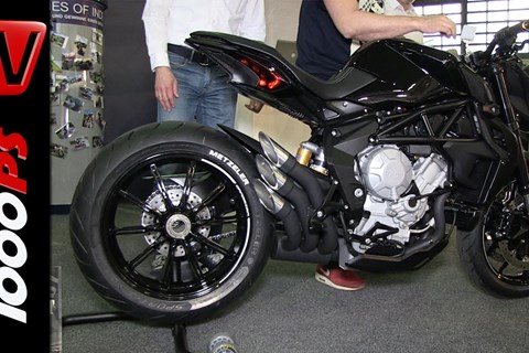 MV Agusta Dragster 800 "Triplespeed" Umbau + Soundcheck
