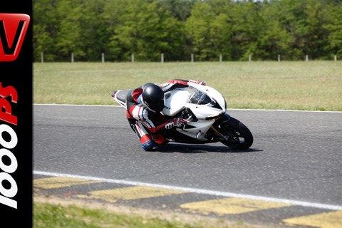 Triumph Daytona 675R - Rennstrecke mit Remus