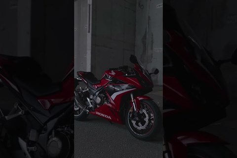 Die Honda kann sich sehen lassen 🏍️ #shorts #motorcycle