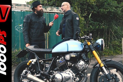 2200 km auf Yamaha XV Café Racer | Thomas am Wheels & Waves 2016