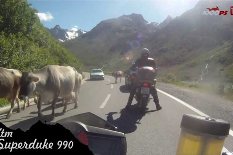 KTM Superduke Test beim High Bike Testzentrum in Ischgl