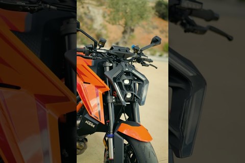 mächtige V2 Power 💥  #shorts #ktm1390superdukerevo