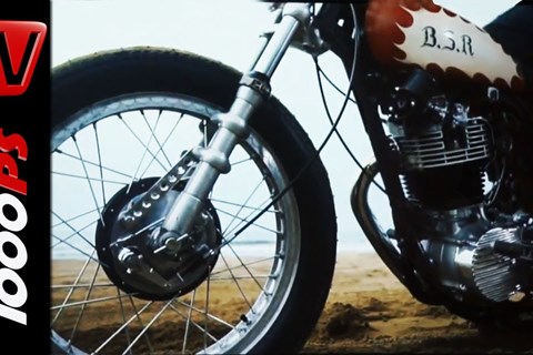 World Premiere | Yamaha SR 400 B.S.R 2014 Umbauten @Eicma 2013