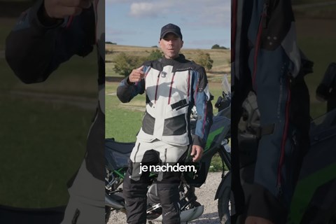 Was ziehst du an, wenn das Wetter kippt? #rebelhorn #hardy30 #motorradbekleidung