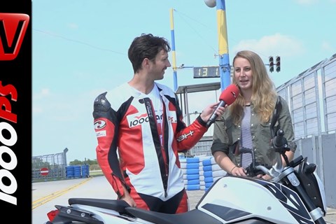 Das erste Mal Rennstrecke - ohne Führerschein | Interview mit Anna Larissa