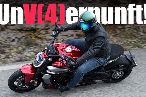 Ducati setzt noch einen drauf! XDiavel V4 TEST X-TREM