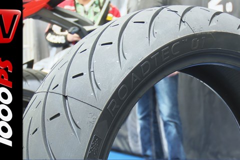 Metzeler Roadtec 01 - Neuer Motorradreifen 2016