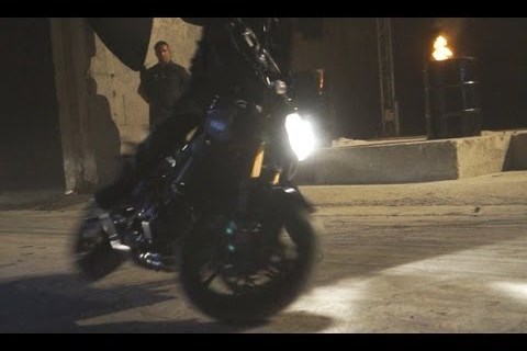 Yamaha MT-09 Slides & Burnout