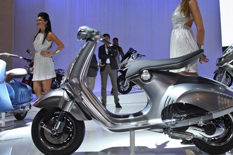 Piaggio und Vespa Scooter Neuheiten Eicma 2012
