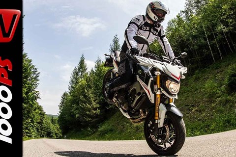 Yamaha MT-09 Street Rally Stunts | Stunt Friday Action