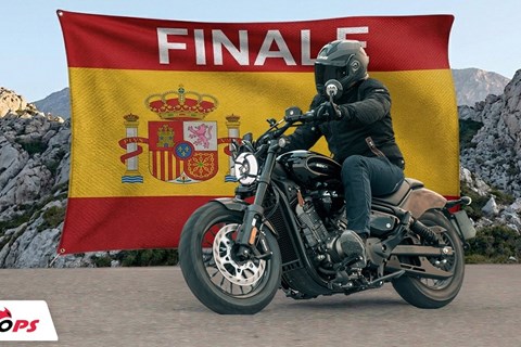 Großes Test-Finale in Barcelona! Von Variomatik-Cruiser bis 214 PS Naked Bike! 1000PS LIVE