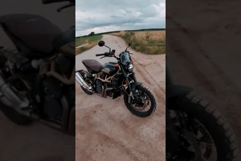 Würdet ihr eine Indian FTR Rally  im Offroad bewegen? #shorts #indianftrrally #indian