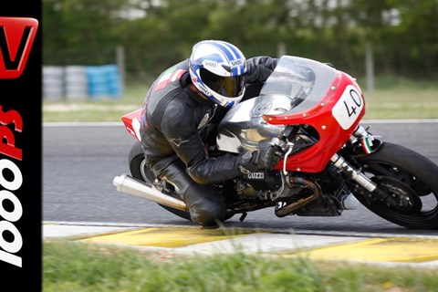 Moto Guzzi Klassiker  by Peter Horvath am Pannoniaring